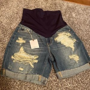 Brand New, Pink Blush - Size Medium Distressed Maternity Jean Shorts